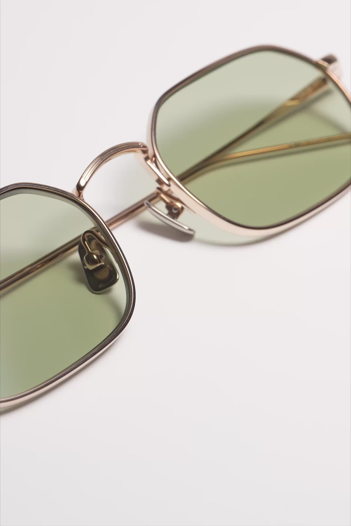 Akira Tt11 G Gold Graphite Green
