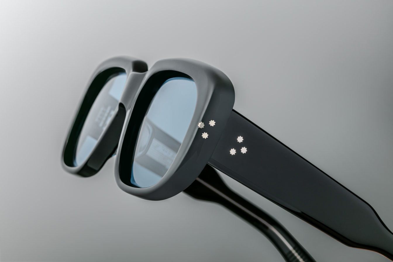 Kobo - Titan