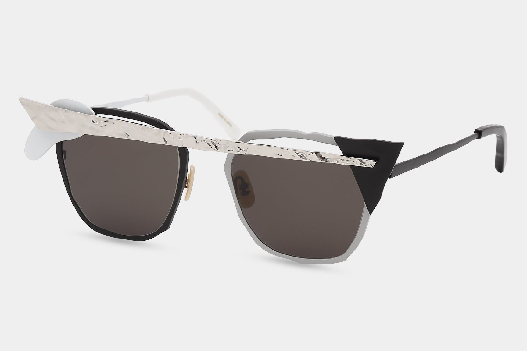 MM-0093 NO.3 - Black/gray/silver