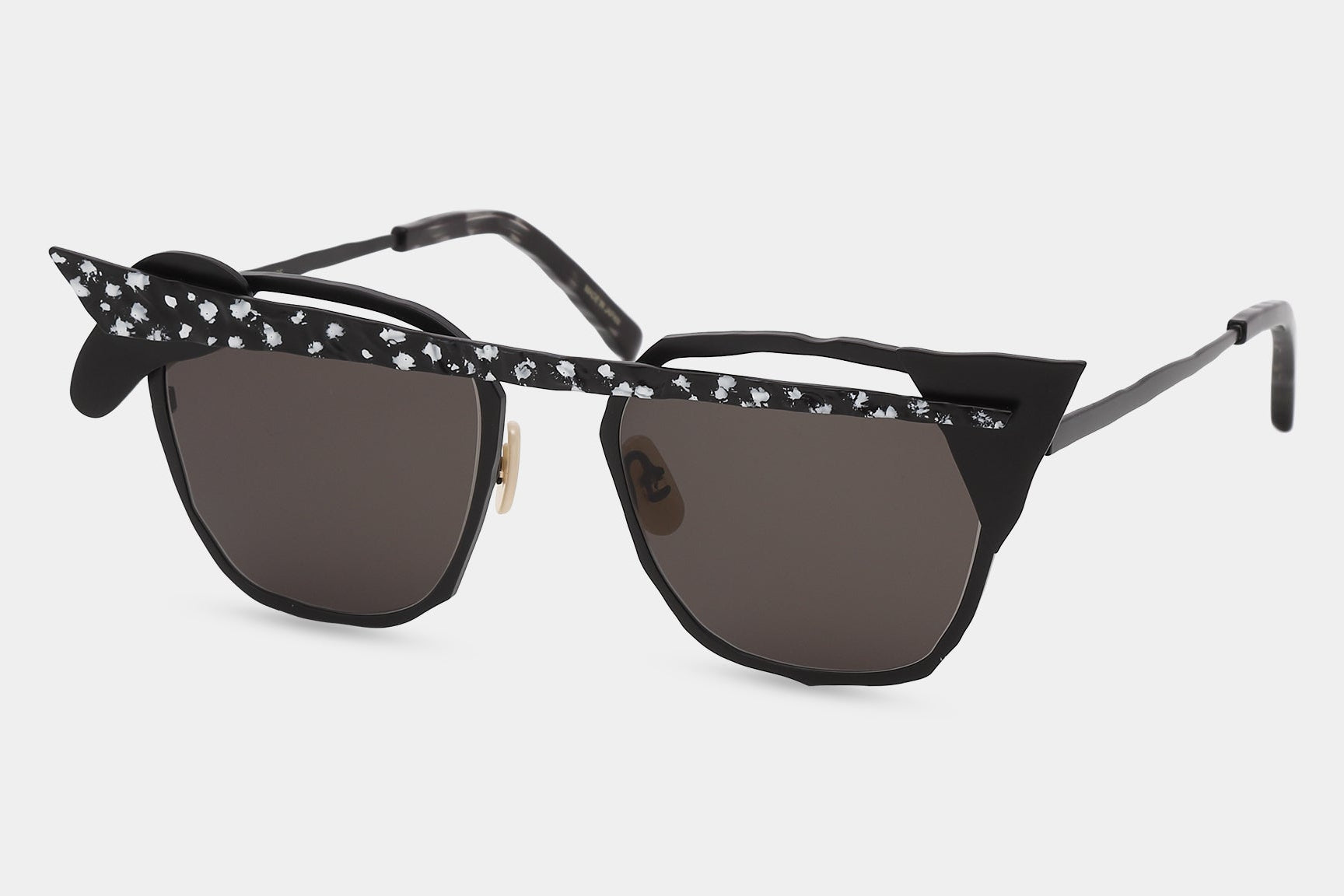 MM-0093 No.sp - Black/hand Painted Dots