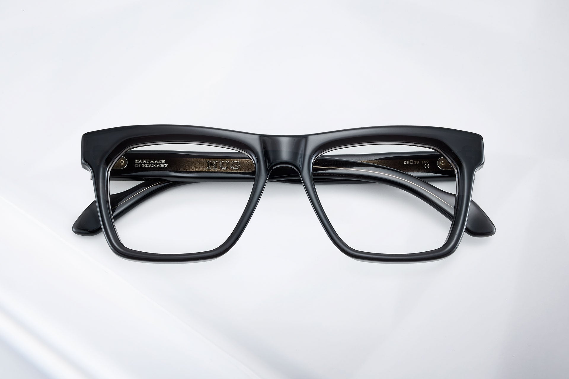 Hug - Glasses Zurich – Page 2 – EYEBRANDS