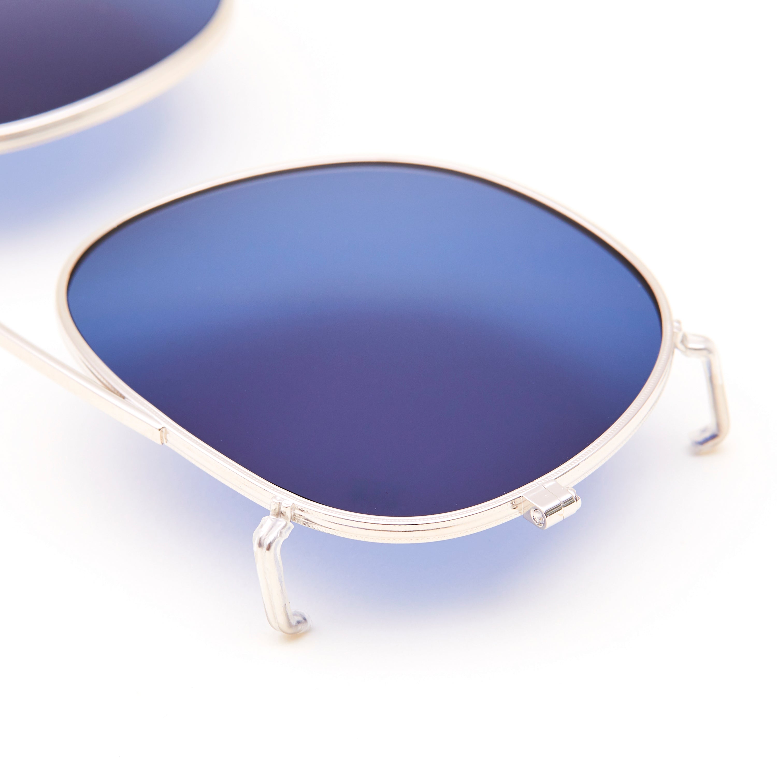 005 Clip B-t Silver