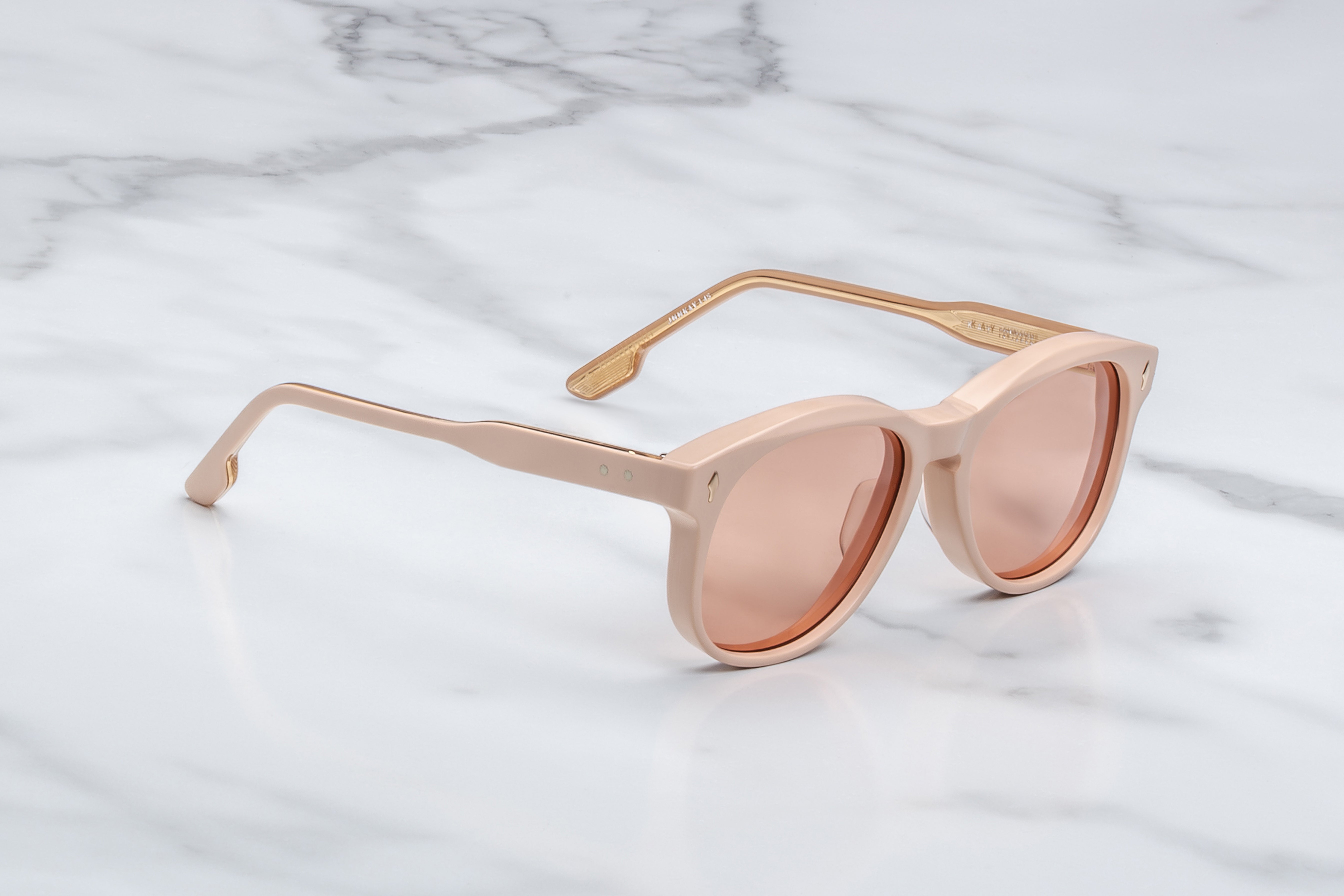 Jacques Marie Mage Kay Dust Suede – EYEBRANDS