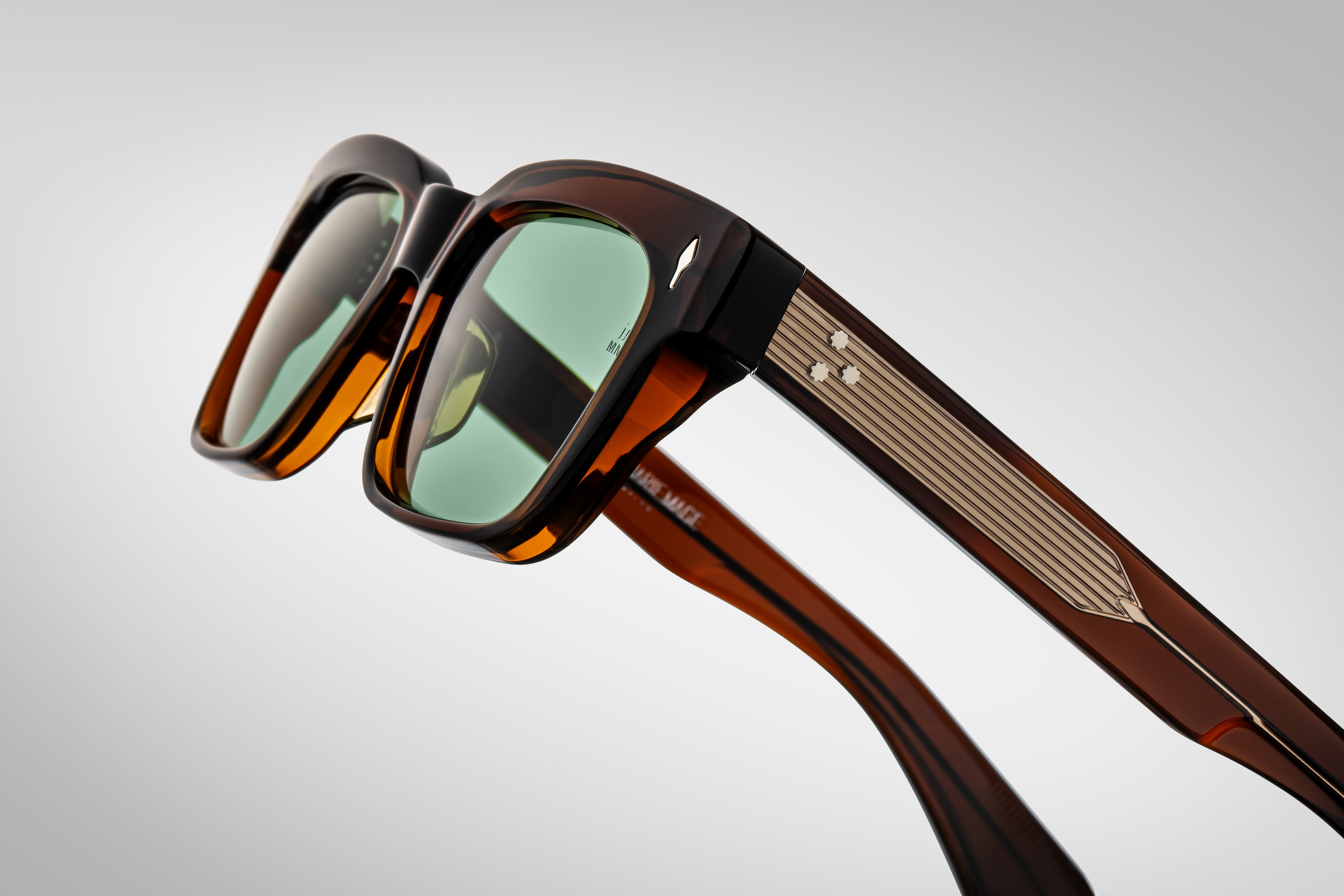 Jacques Marie Mage Molino 55 Zoltar – EYEBRANDS