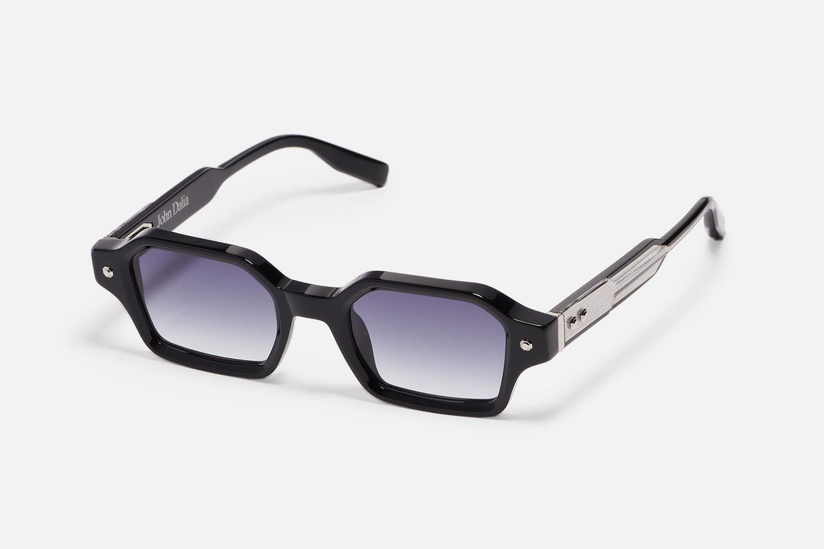 P09 C605 Shiny Black/platine Plated