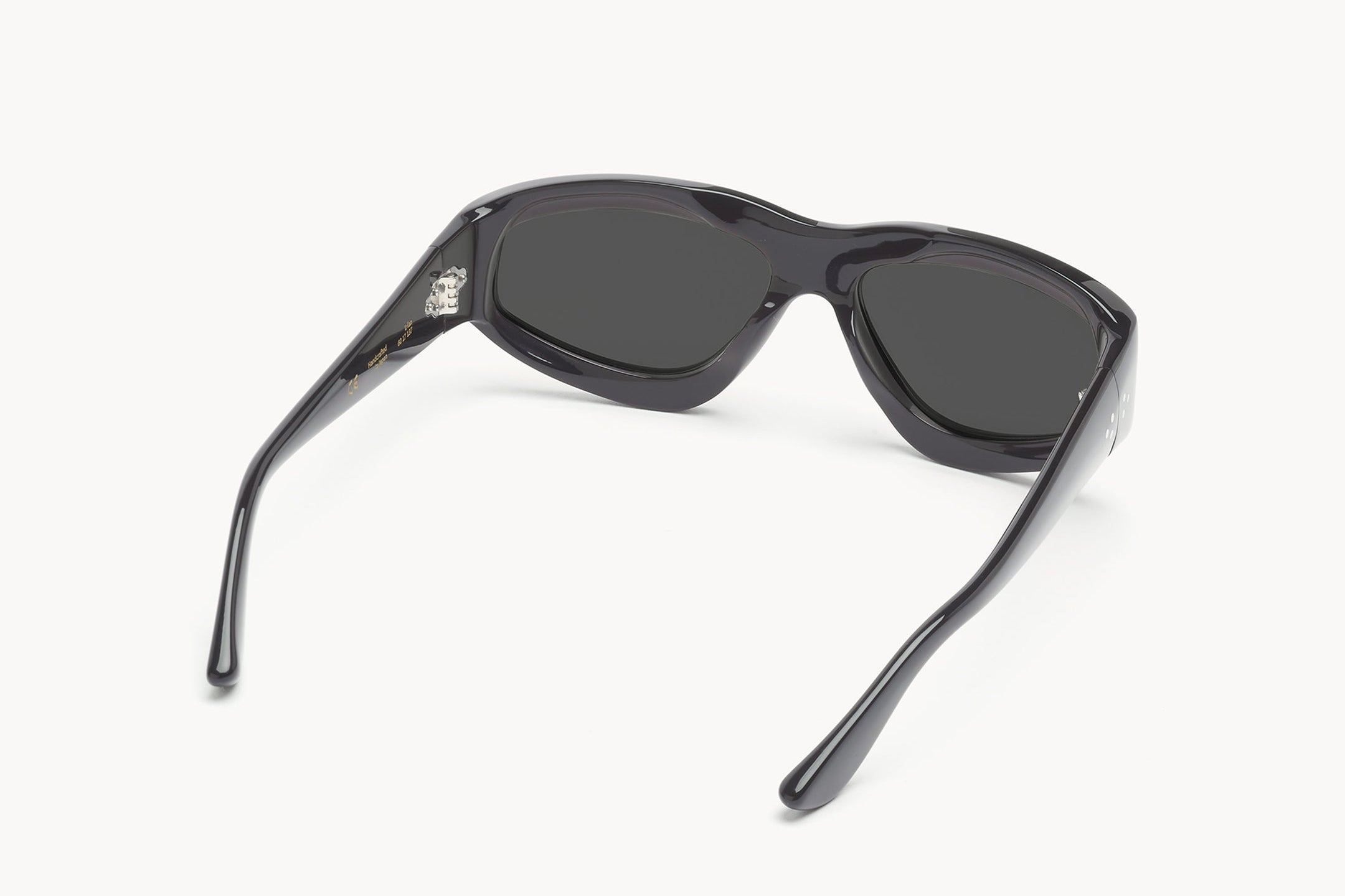 Irfan Black-black Lens