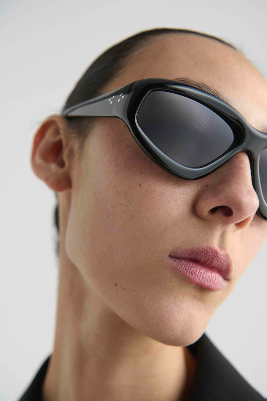 Irfan Black-black Lens