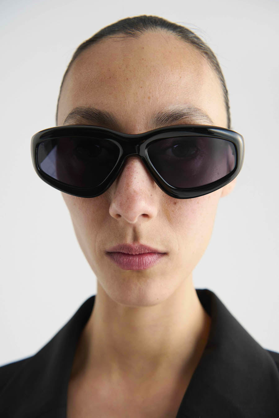 Irfan Black-black Lens