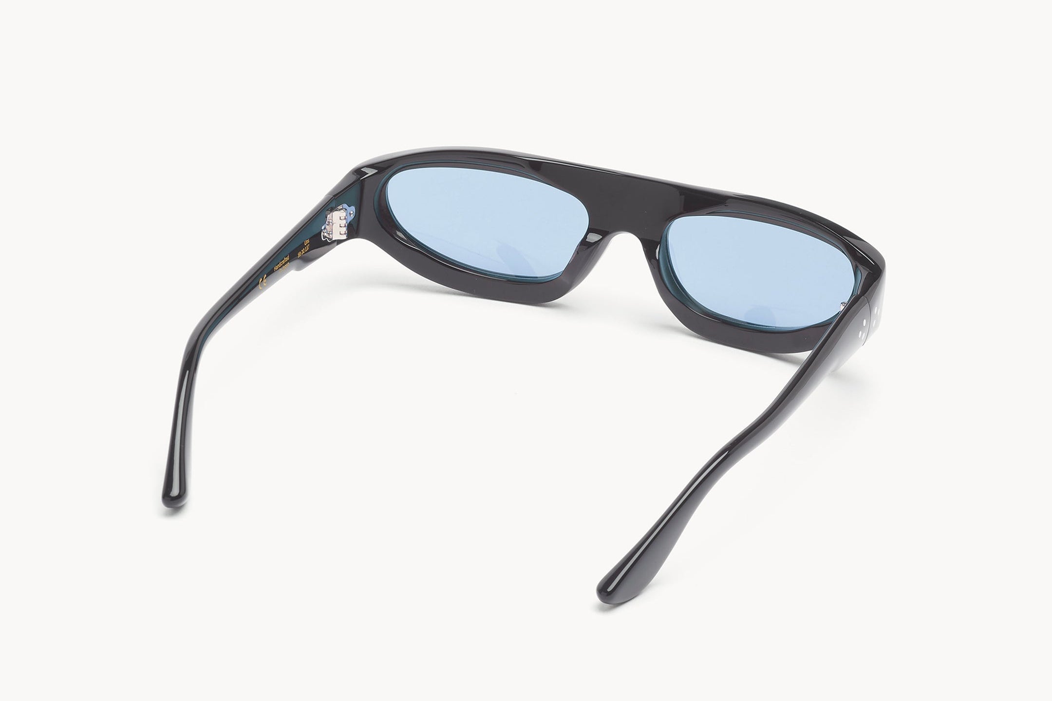 Port Tanger Uns Black-rif Blue Lens – EYEBRANDS Port Tanger Uns Black-rif Blue Lens – EYEBRANDS