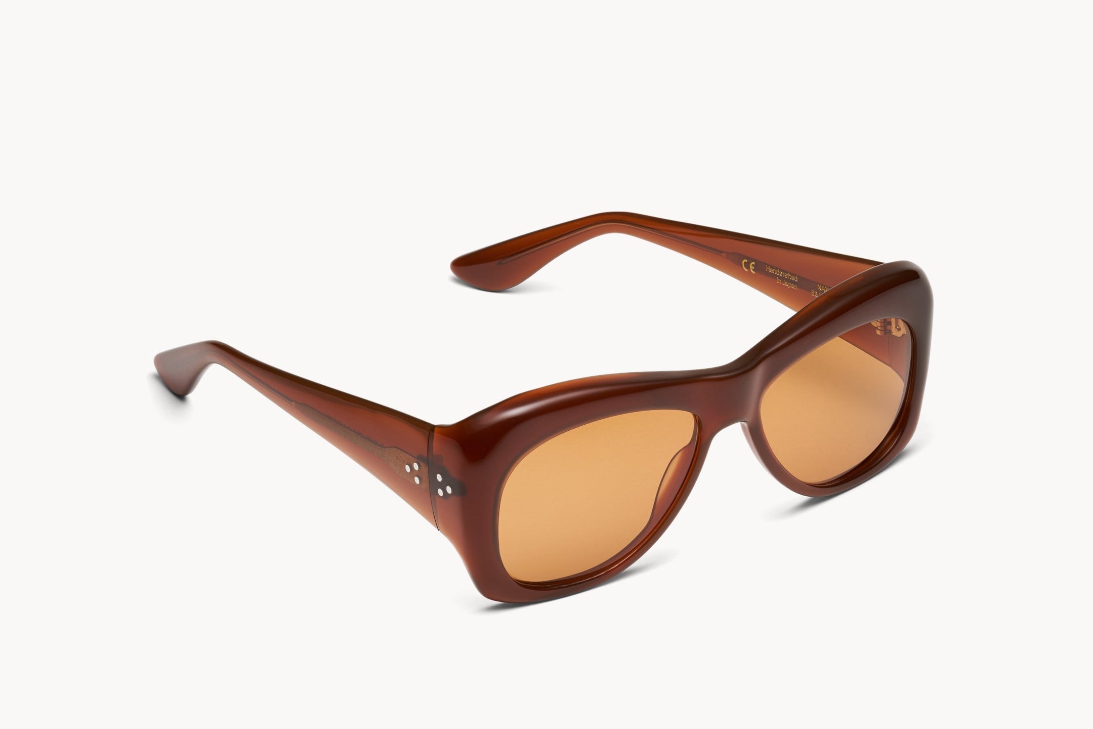 Port Tanger – EYEBRANDS