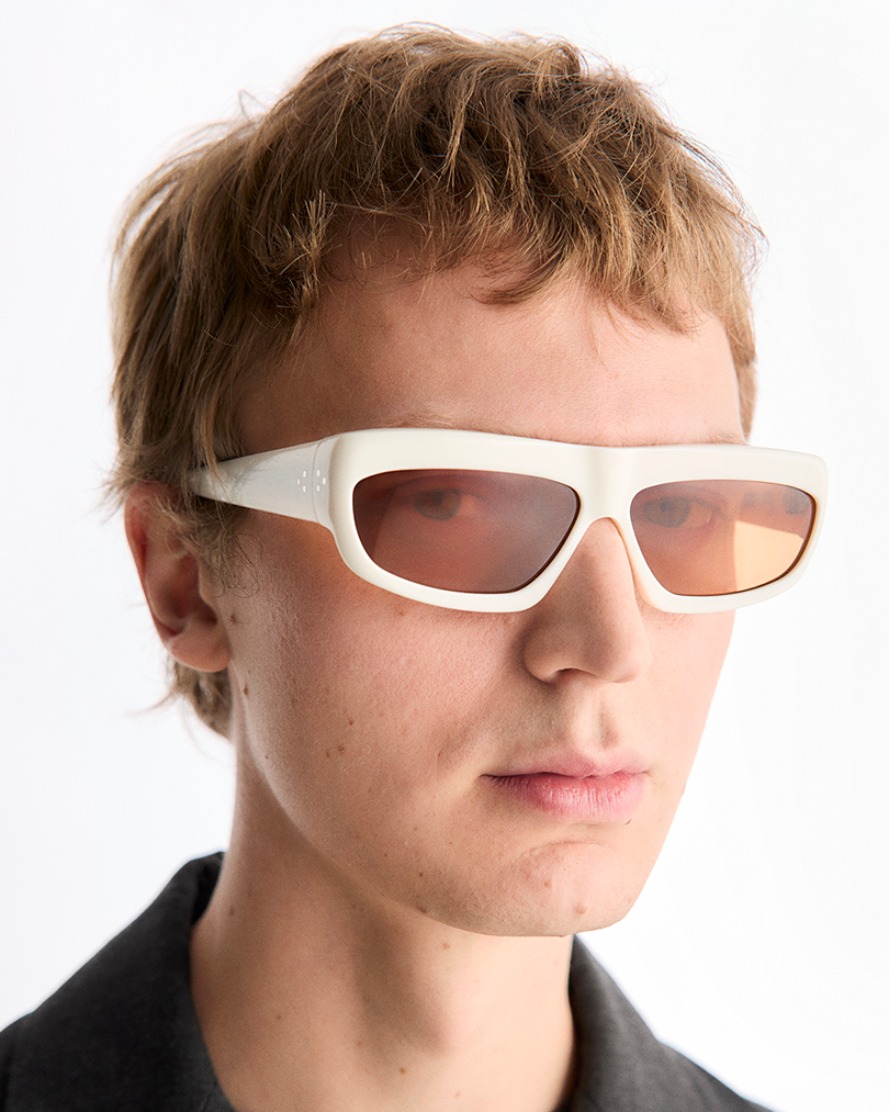 Junayd Sandarac-sage Lens
