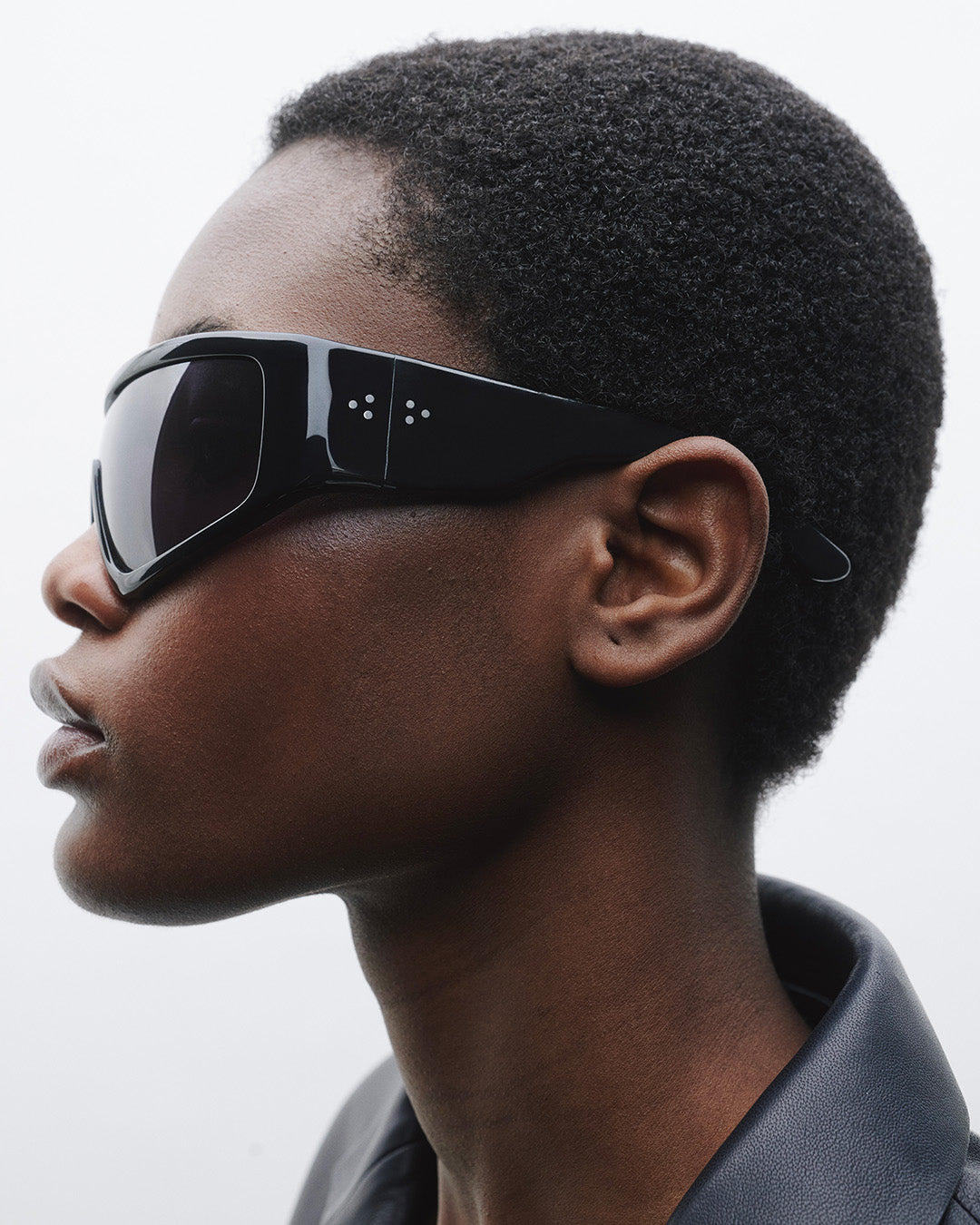 Noor Black-black Lens