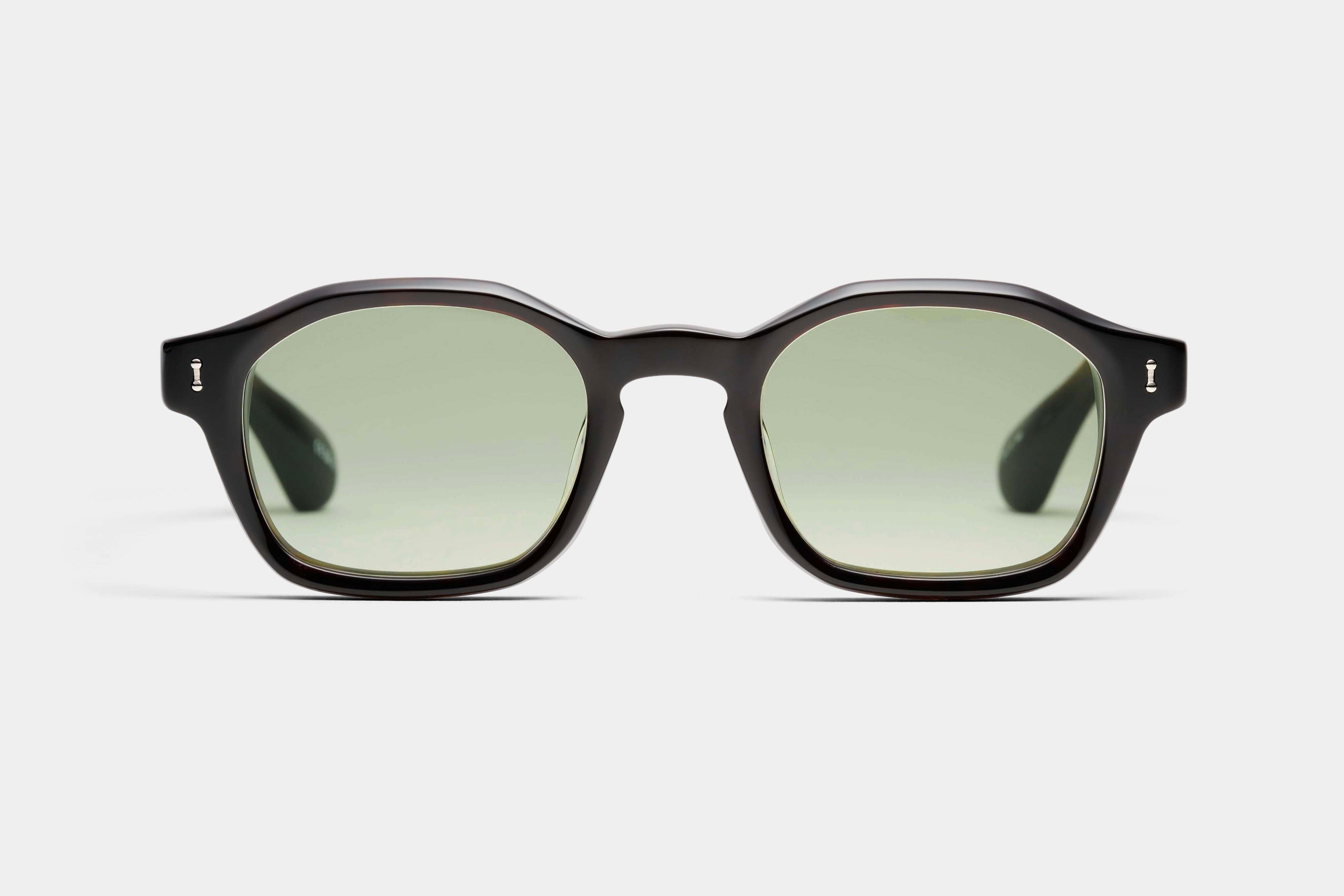 S121NODRAMADARKSHELLGRAPHITEGR