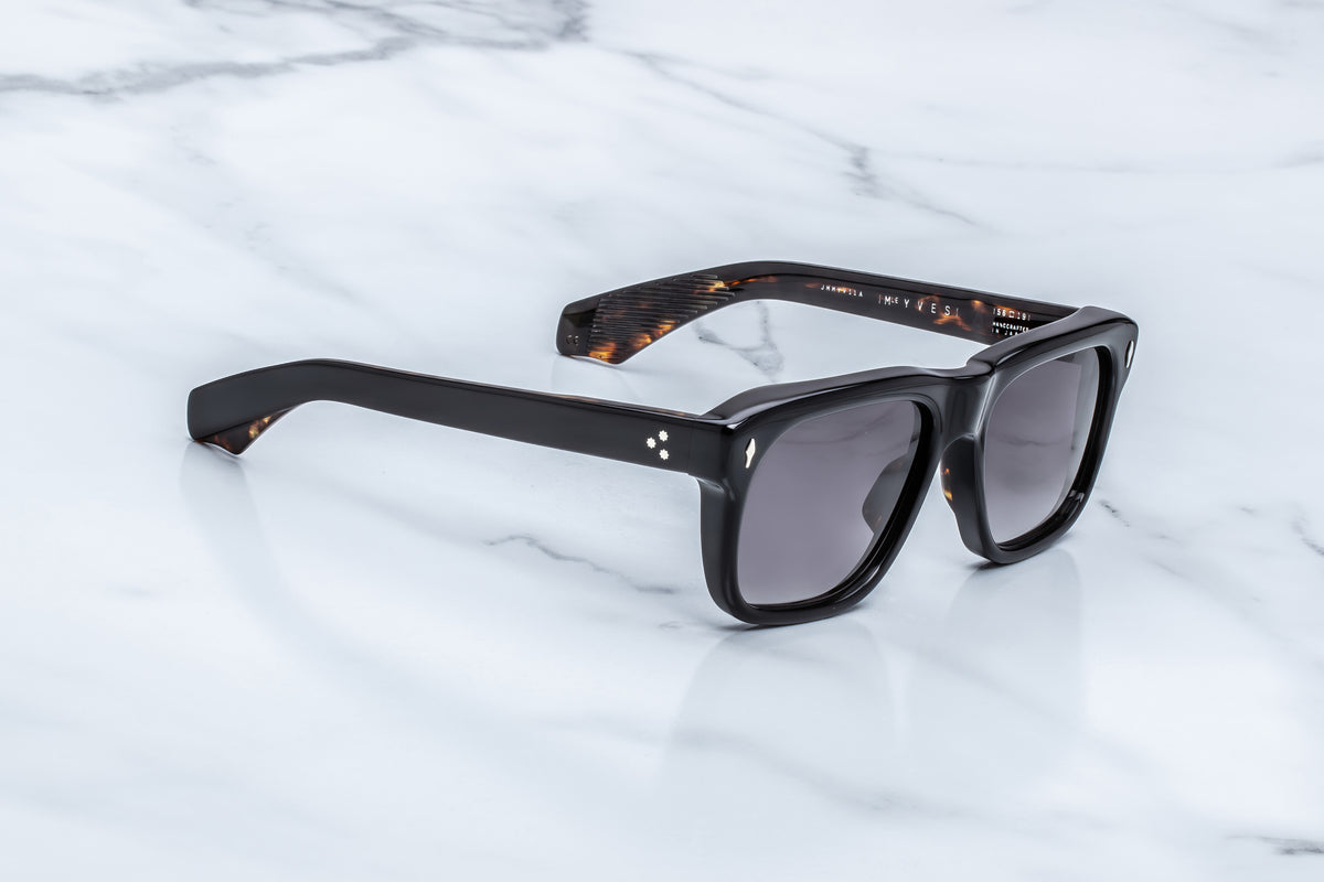 Yves Noir 11