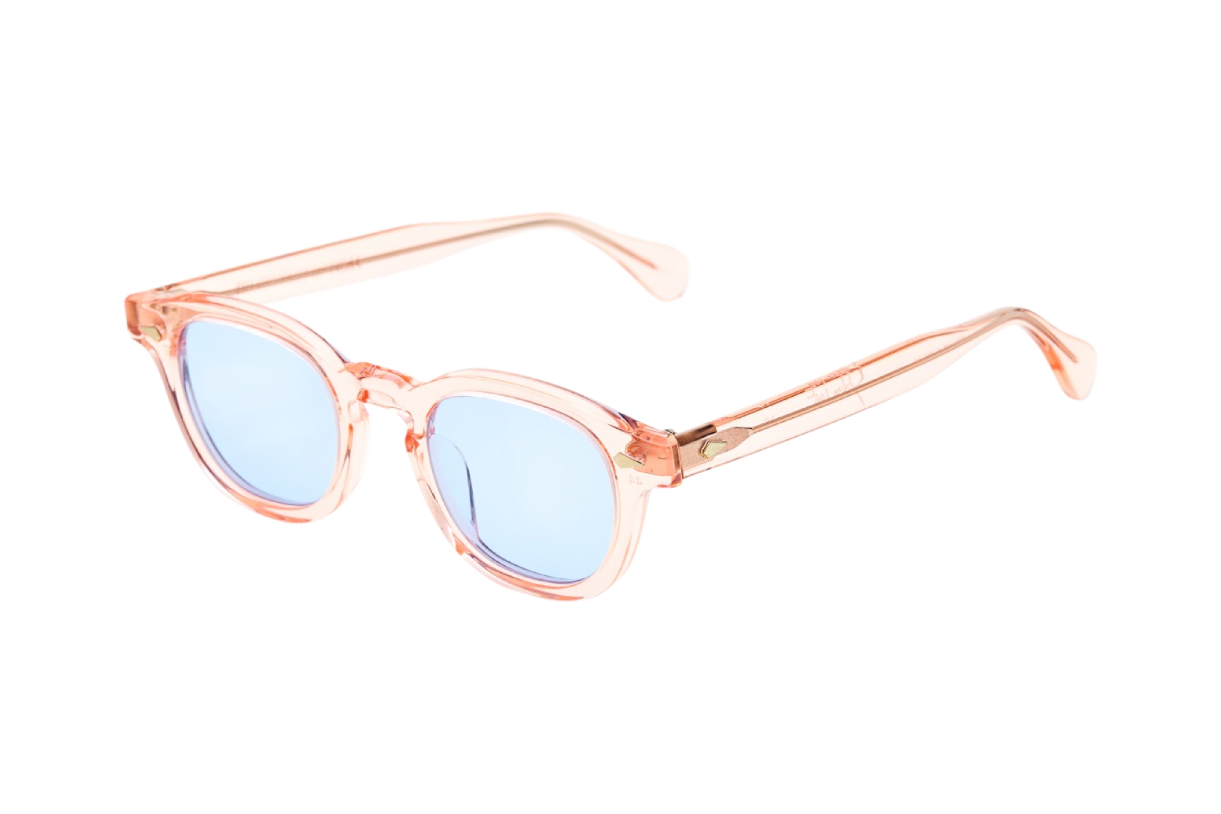 Julius Tart – EYEBRANDS